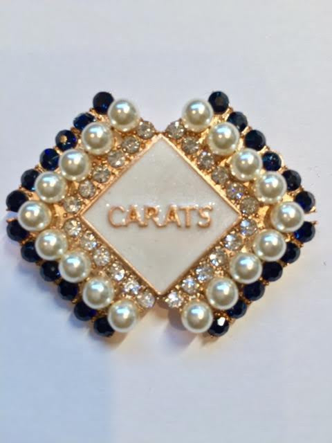 CARAT Diamond Pearl Pin of Elegance