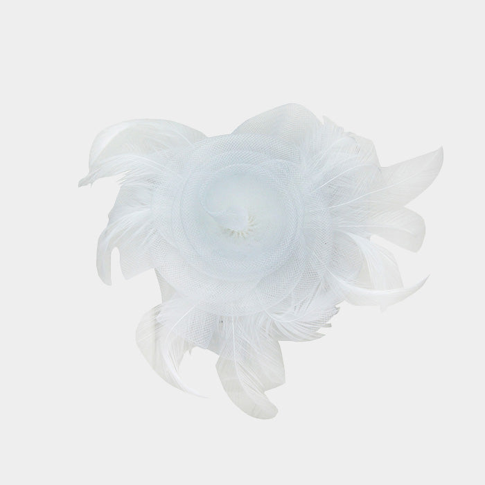 Beautiful White Rose Brooch or Fascinator (New)