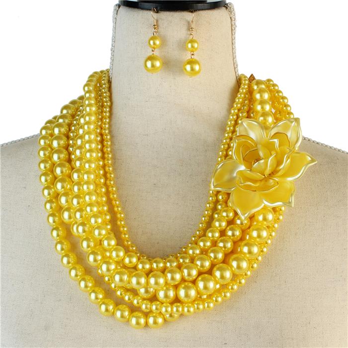 Beautiful CARATS Yellow Rose Pearl Necklace Set